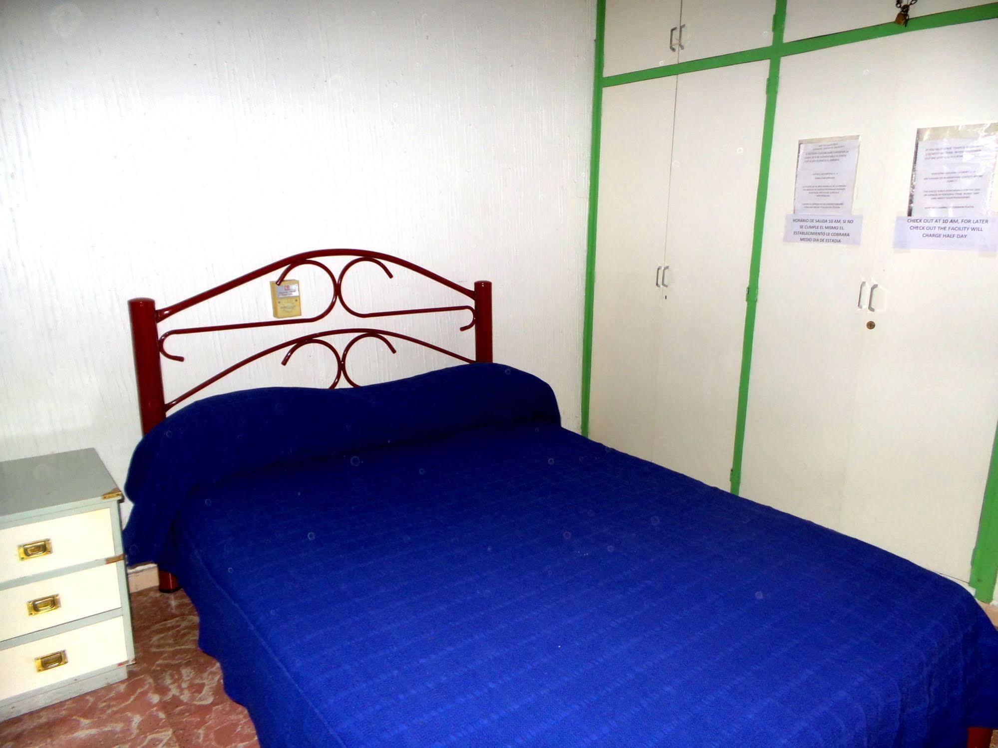 Hostel Otro Mundo Capdevila Exterior photo